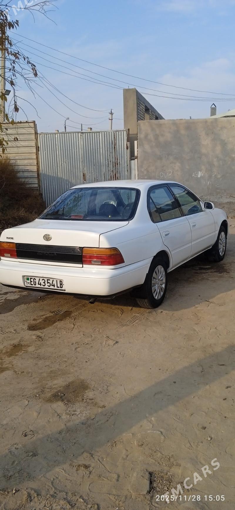 Toyota Corolla 1995 - 66 000 TMT - Türkmenabat - img 2