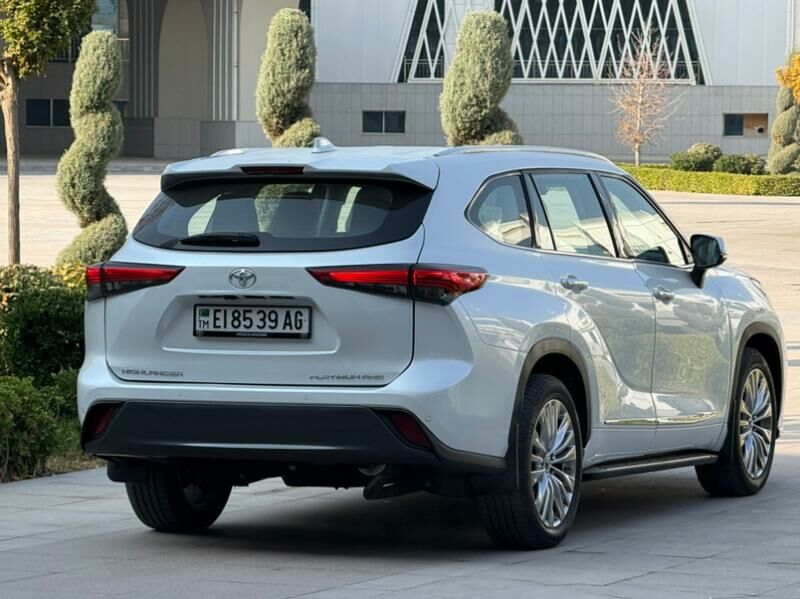 Toyota Highlander 2022 - 569 000 TMT - Aşgabat - img 5