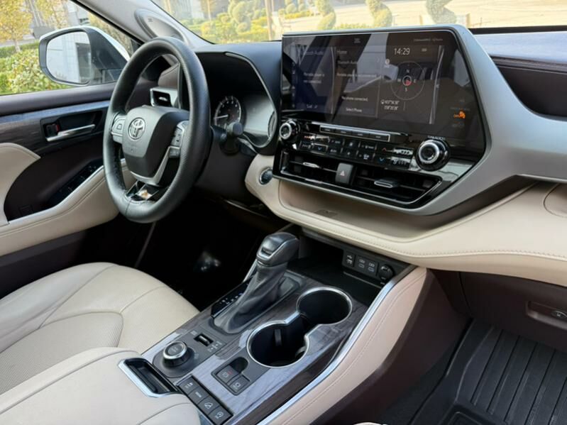 Toyota Highlander 2022 - 569 000 TMT - Aşgabat - img 7