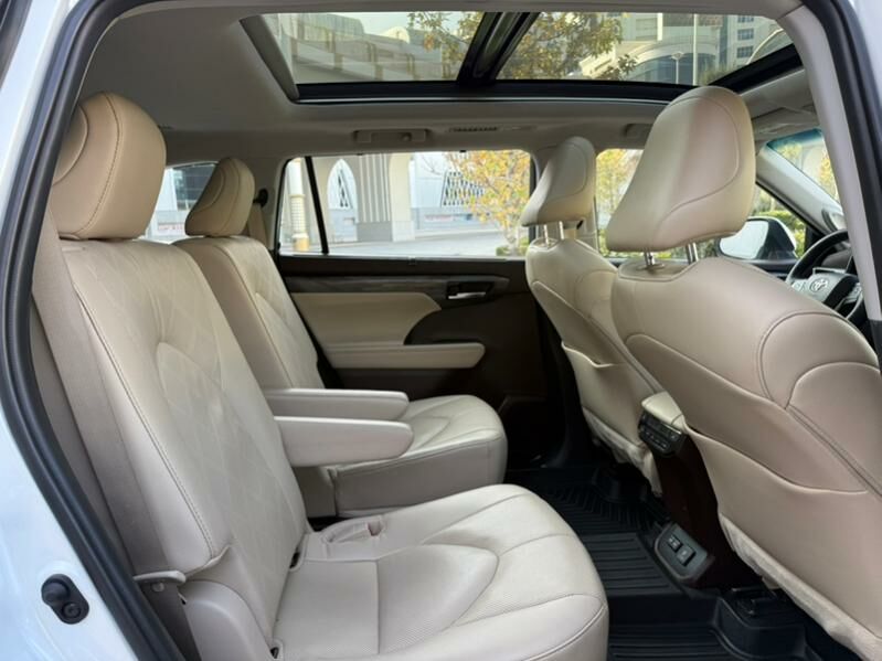 Toyota Highlander 2022 - 569 000 TMT - Aşgabat - img 9