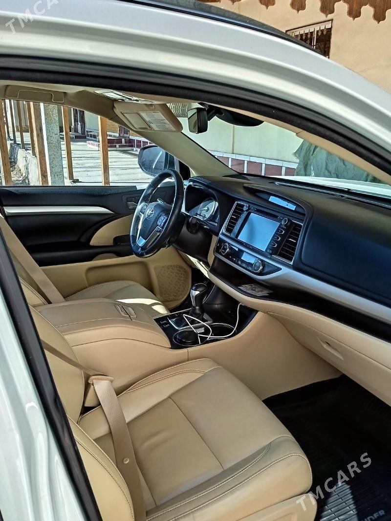 Toyota Highlander 2018 - 490 000 TMT - Гурбансолтан Едже - img 9