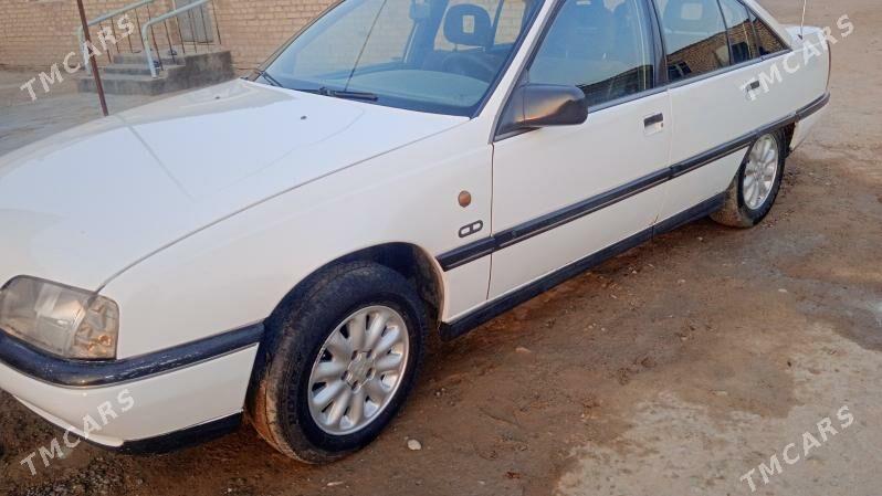 Opel Omega 1989 - 30 000 TMT - Mary - img 6