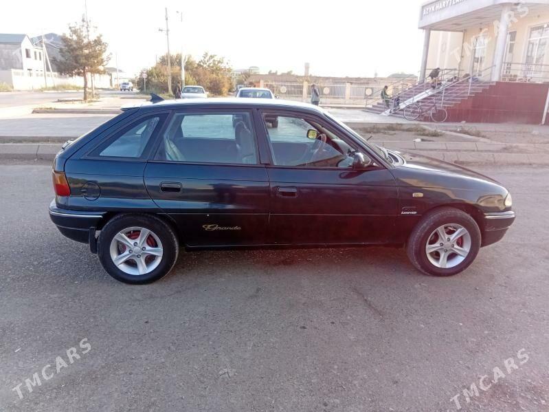 Opel Astra 1994 - 40 000 TMT - Saýat - img 5