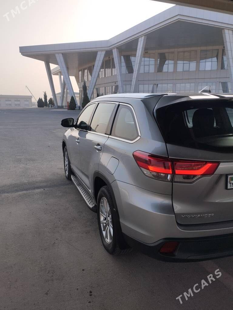 Toyota Highlander 2018 - 500 000 TMT - Мары - img 5