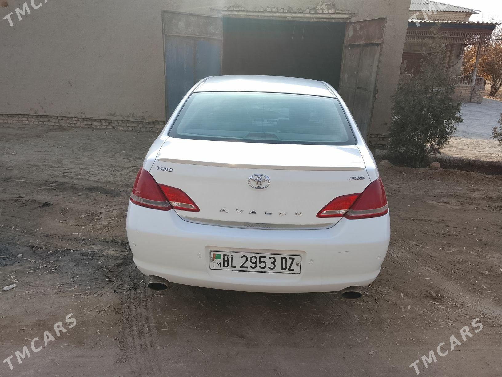 Toyota Avalon 2005 - 180 000 TMT - Gurbansoltan Eje - img 3
