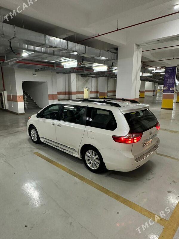 Toyota Sienna 2019 - 580 000 TMT - Ашхабад - img 2