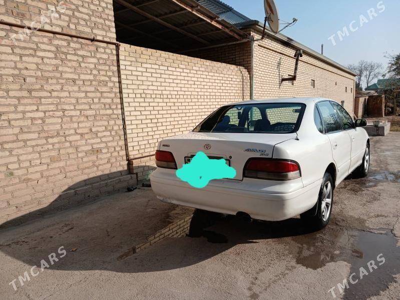 Toyota Avalon 1997 - 150 000 TMT - Baýramaly - img 3