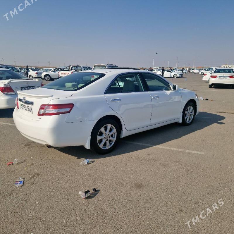 Toyota Camry 2010 - 184 000 TMT - "Altyn Asyr" Gündogar bazary (Jygyllyk) - img 3