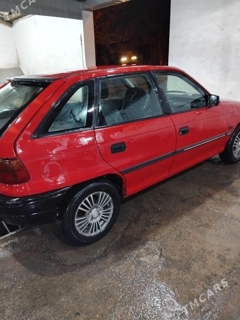 Opel Astra 1993 - 38 000 TMT - Шабатский этрап - img 2