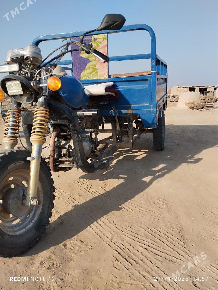 Fekon FK200-14G 2013 - 16 000 TMT - Garagum etraby - img 3