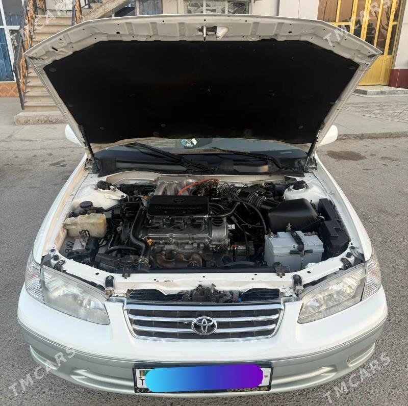 Toyota Camry 2001 - 198 000 TMT - Мары - img 6