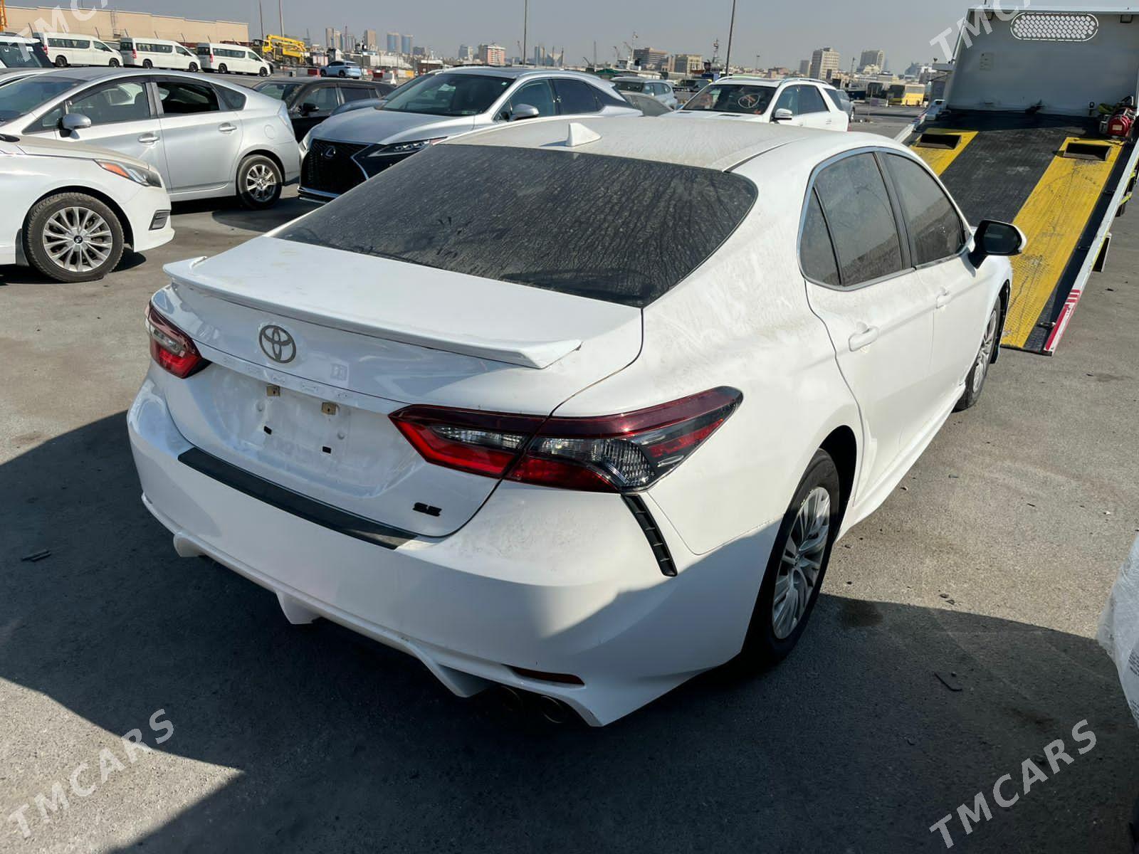 Toyota Camry 2021 - 300 000 TMT - Мары - img 3