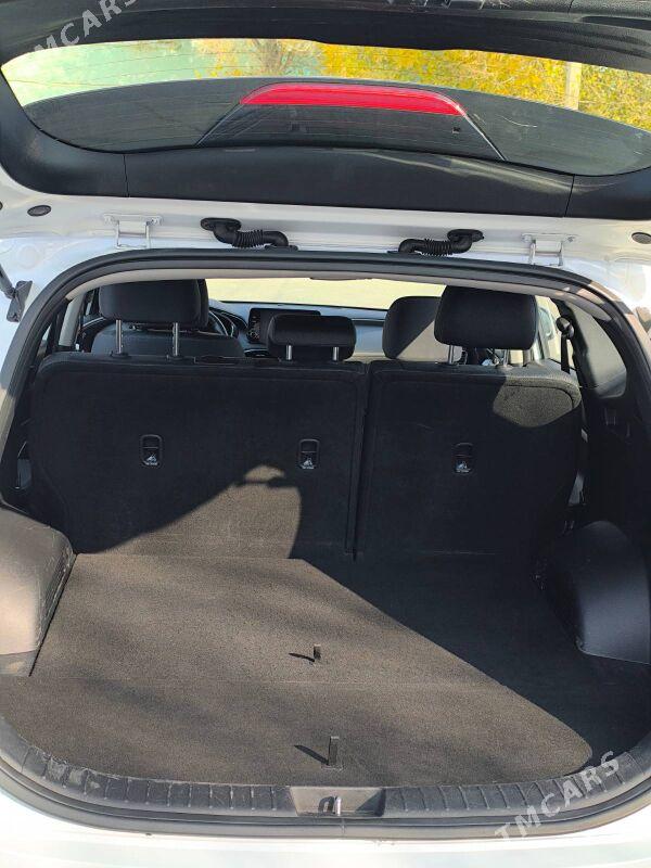 Hyundai Santa Fe 2021 - 334 000 TMT - Ашхабад - img 5