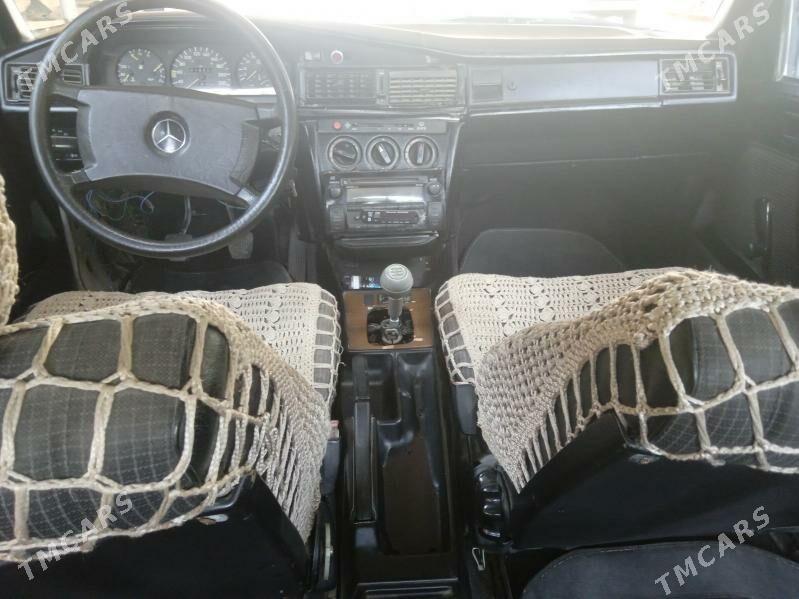 Mercedes-Benz 190E 1989 - 25 000 TMT - Sakarçäge - img 1