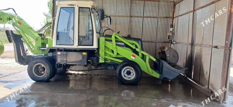 JCB 3CX Compact 2014 - 350 000 TMT - Мары - img 1