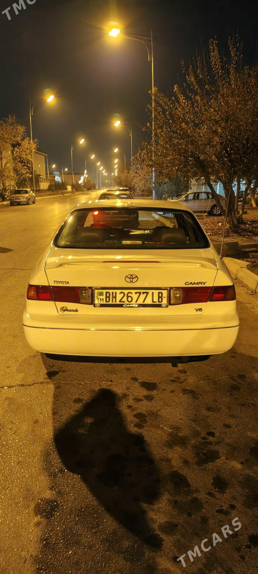 Toyota Camry 2000 - 125 000 TMT - Туркменабат - img 4