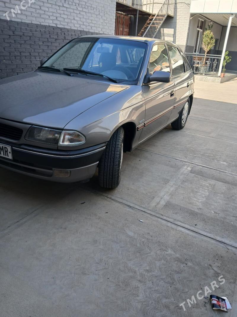 Opel Vectra 1991 - 50 000 TMT - Мары - img 1