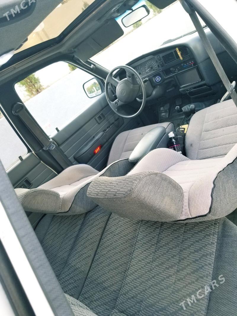 Toyota 4Runner 1995 - 100 000 TMT - Kaka - img 3