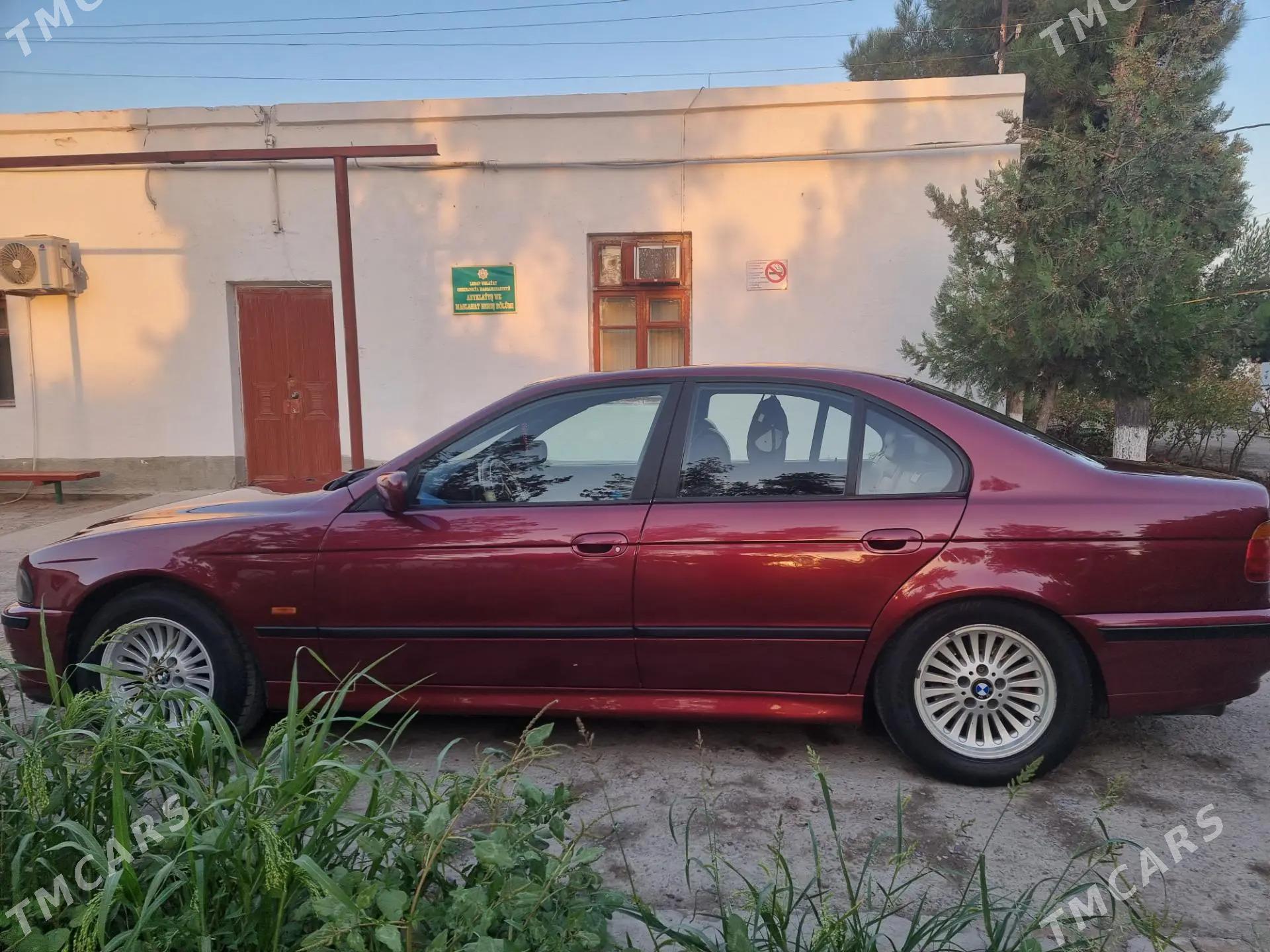 BMW 530 2001 - 130 000 TMT - Дянев - img 2