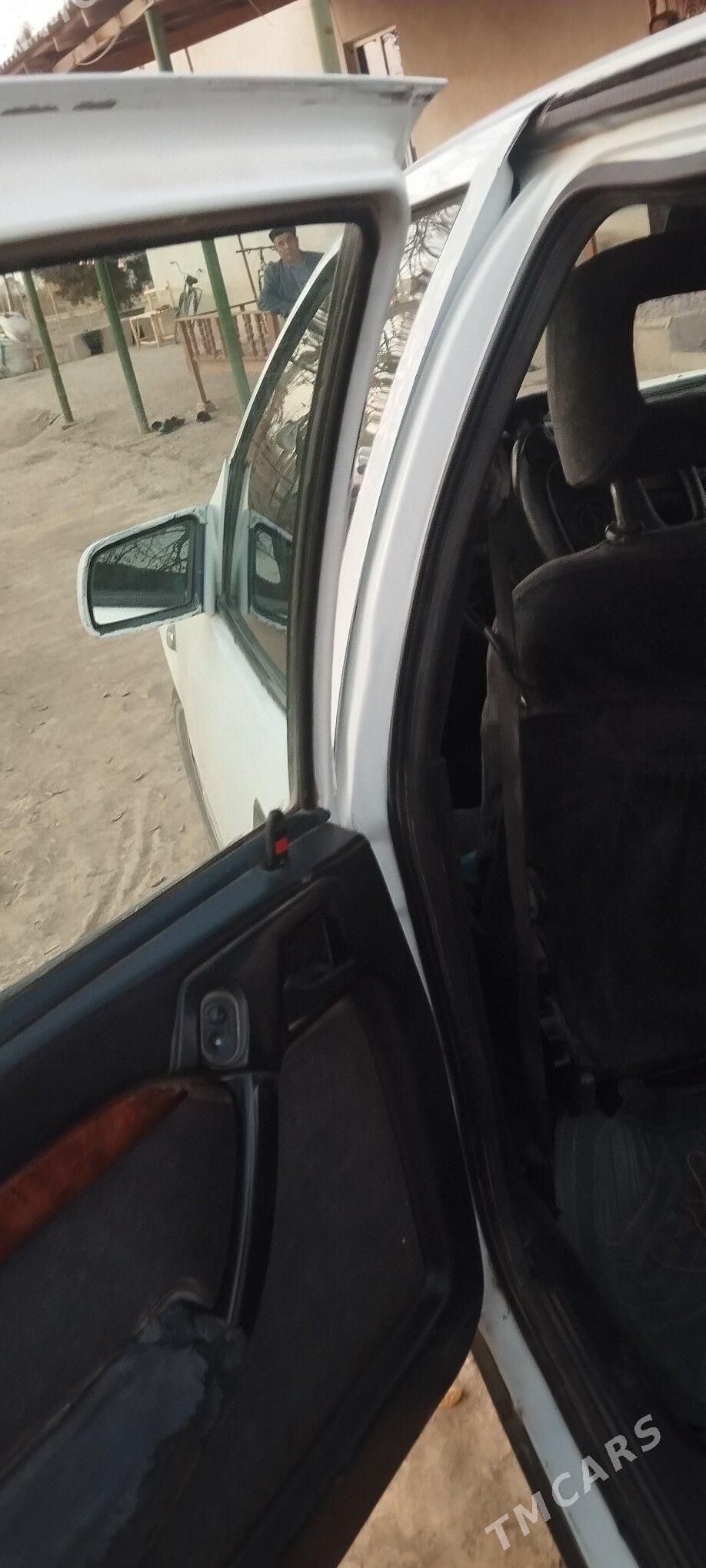 Opel Vectra 1995 - 35 000 TMT - Gubadag - img 3