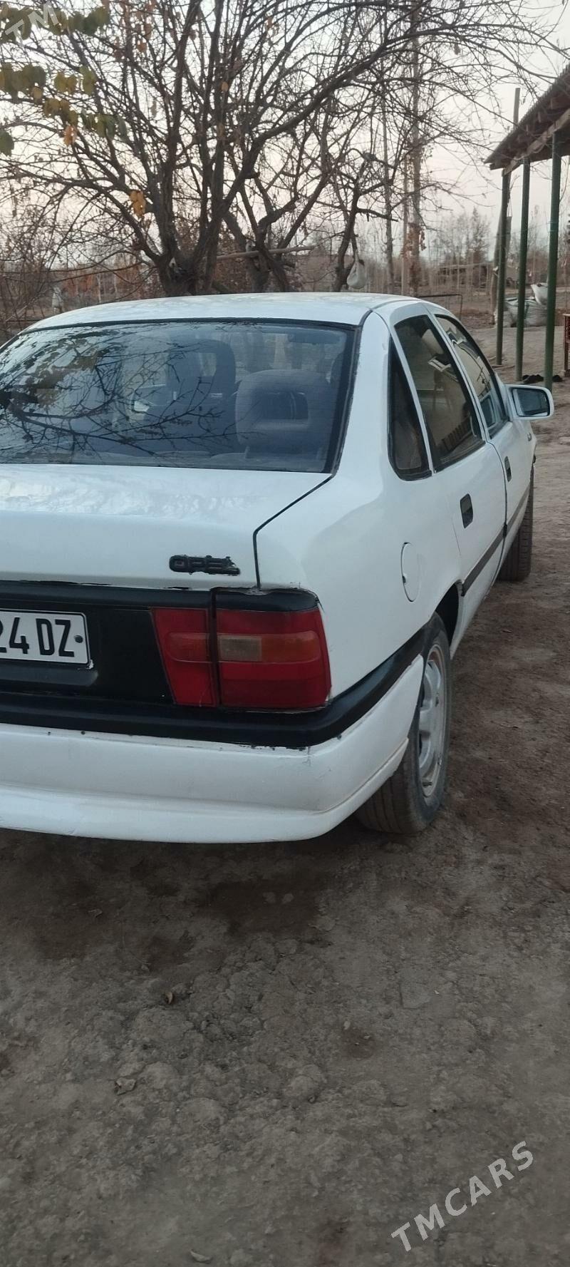 Opel Vectra 1995 - 35 000 TMT - Gubadag - img 5