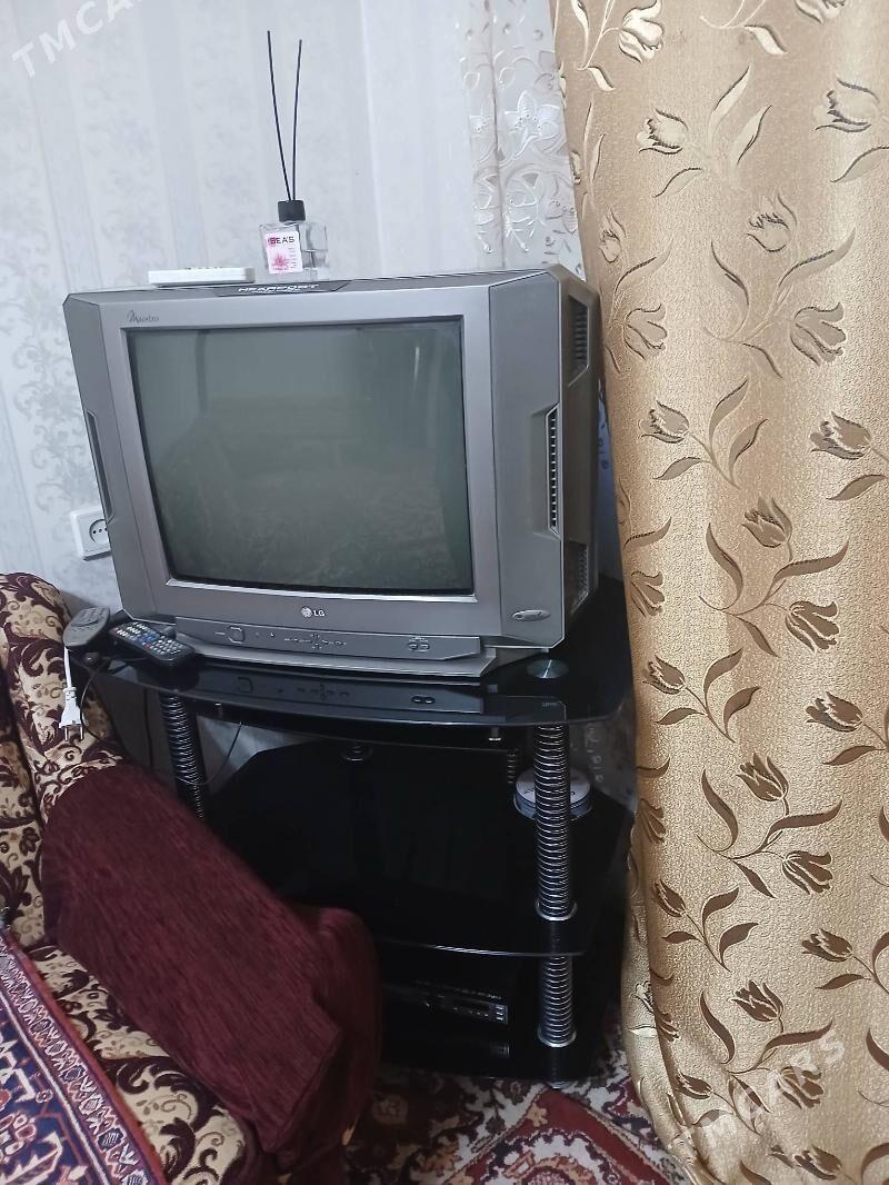 telewizor podstawkaly - Мир 4 - img 1