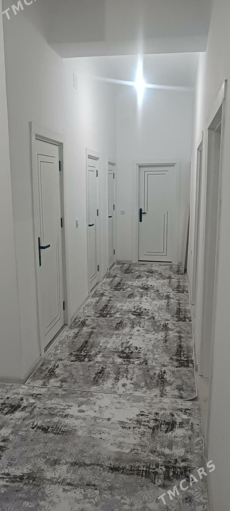 Jay - Анев - img 4