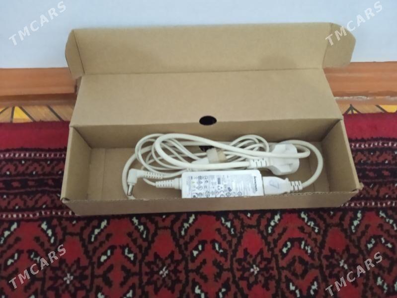 okuwçy nowtbuk zarýatnik - Дашогуз - img 2