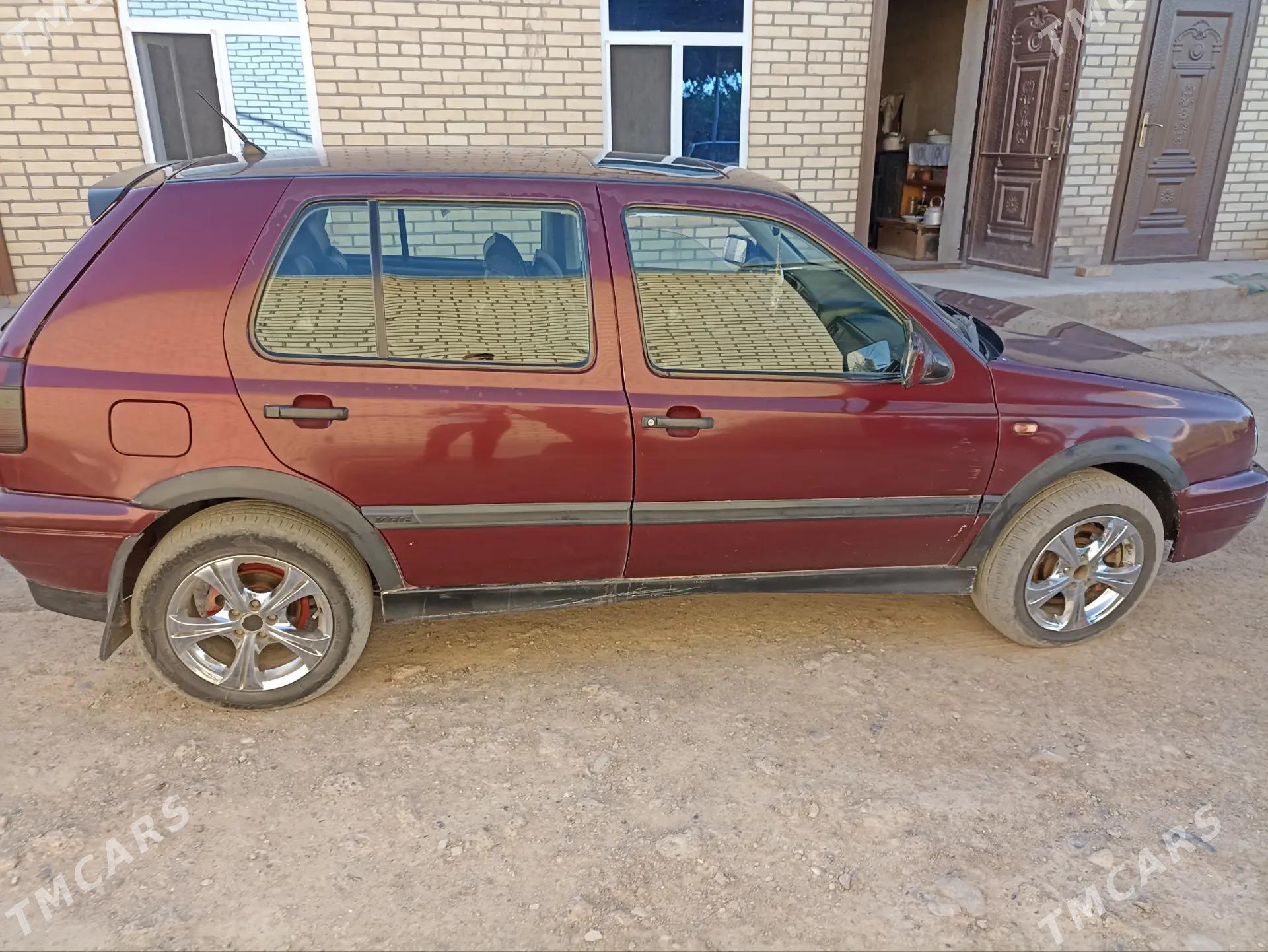 Volkswagen Golf 1993 - 30 000 TMT - Векильбазар - img 4