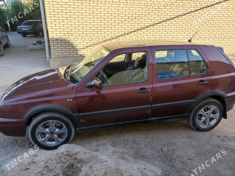 Volkswagen Golf 1993 - 30 000 TMT - Векильбазар - img 5
