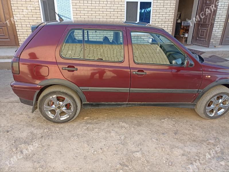 Volkswagen Golf 1993 - 30 000 TMT - Векильбазар - img 3
