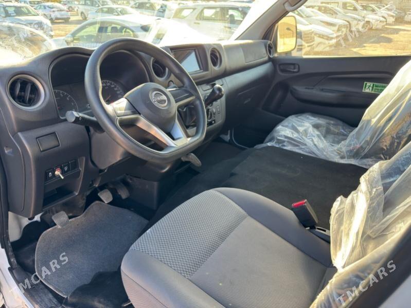 Nissan Urvan 2024 - 410 000 TMT - Мары - img 5