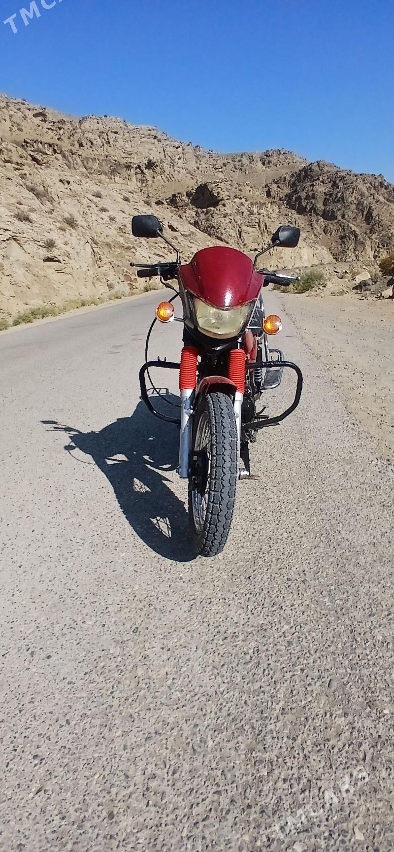 Jawa 300 2024 - 12 000 TMT - Magtymguly - img 5