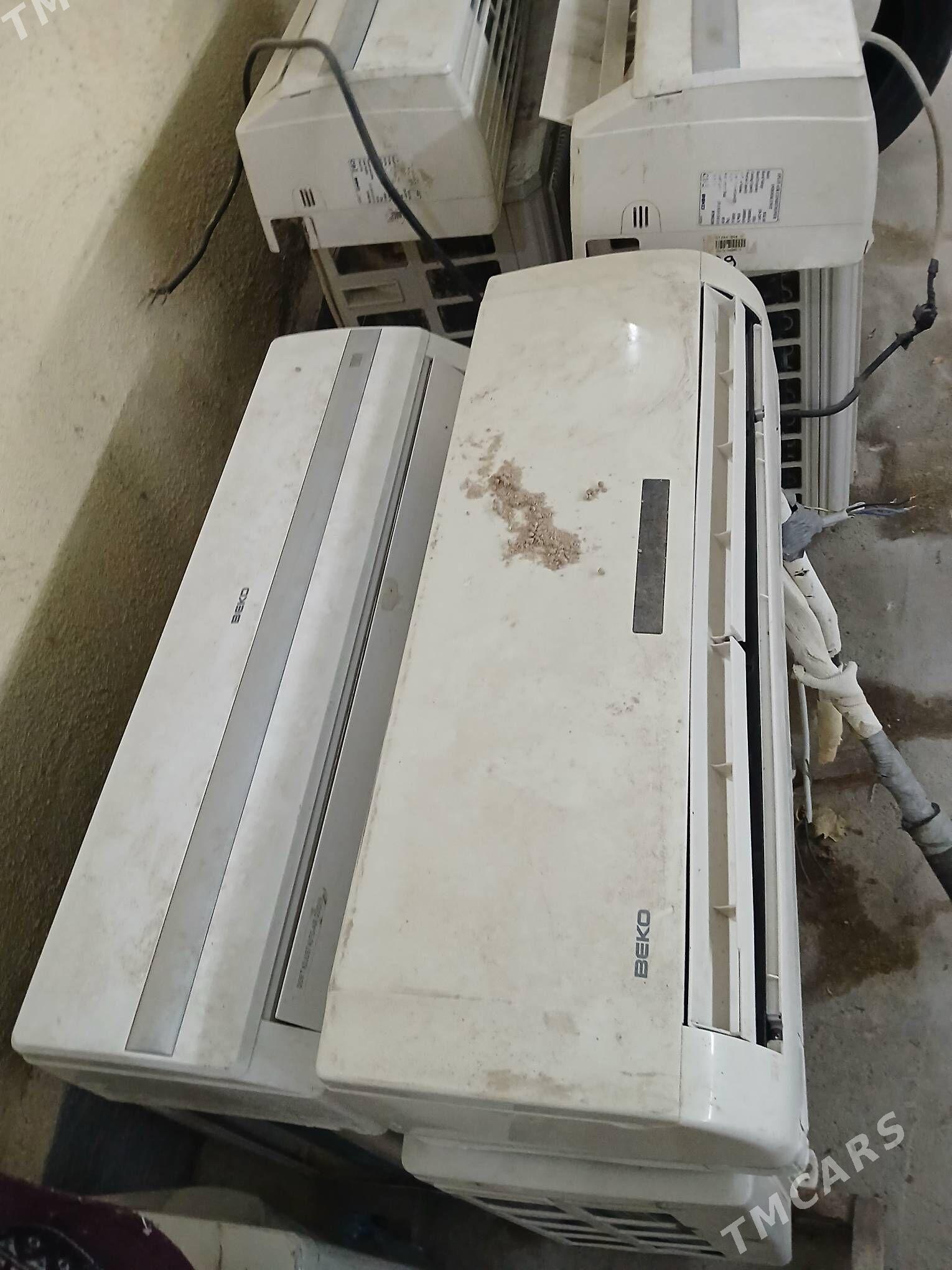 Konsinerler 40 - Büzmeýin - img 1