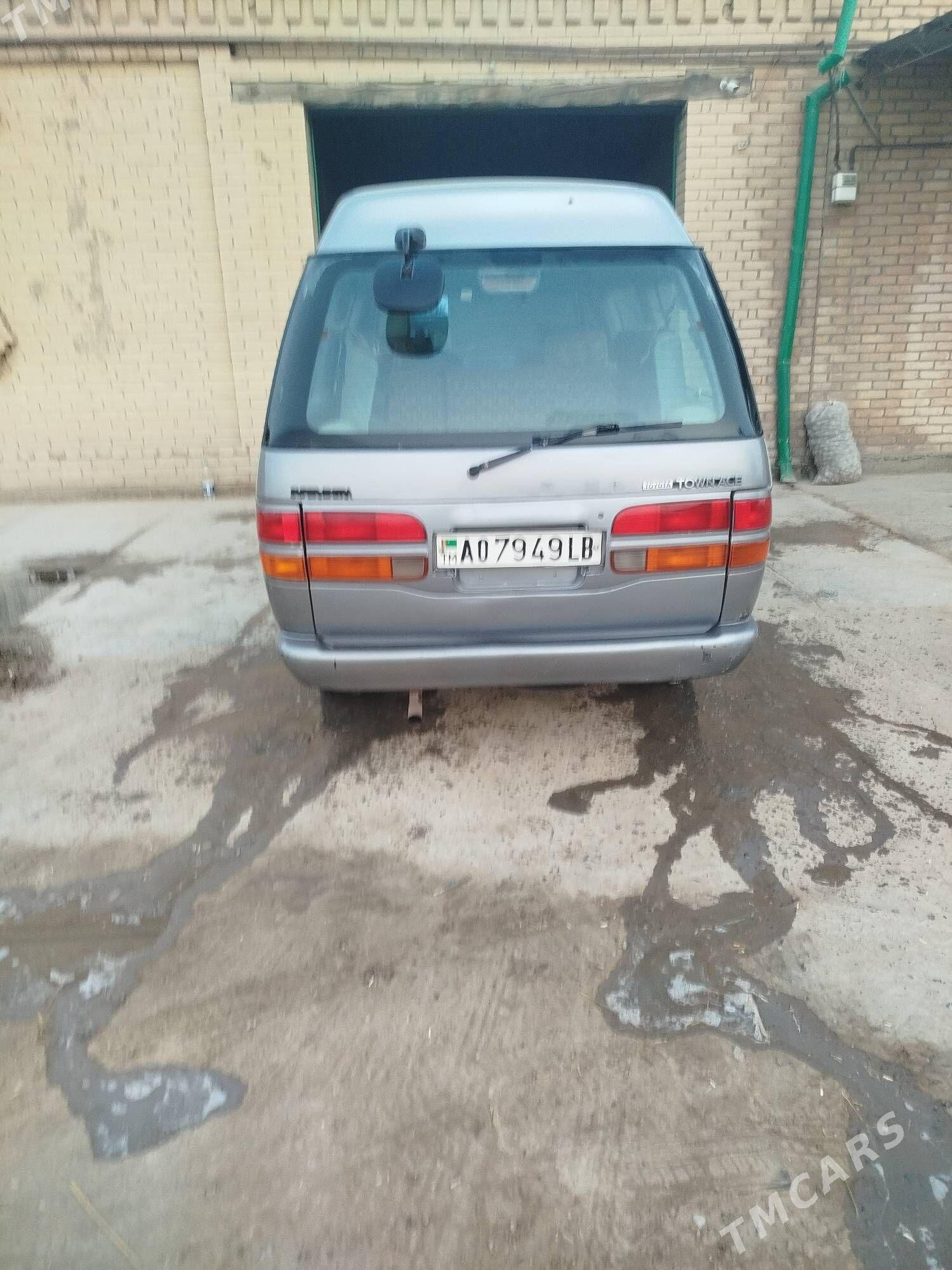 Toyota Town Ace 1996 - 50 000 TMT - Dänew - img 2