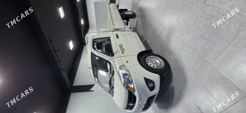 Foton SAUVANA 2025 - 273 000 TMT - Büzmeýin - img 8