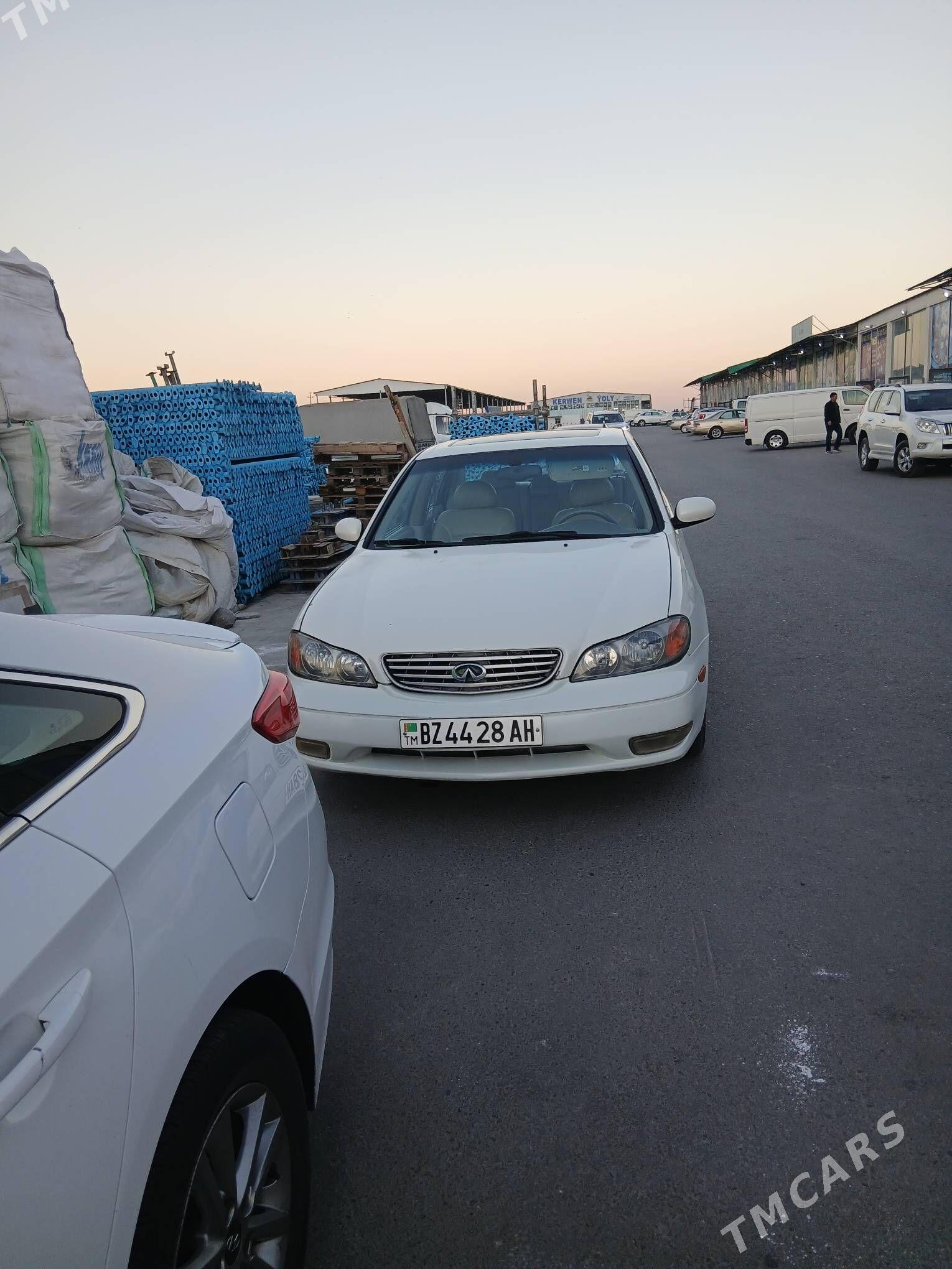 Infiniti J 2001 - 115 000 TMT - Ак-Бугдайский этрап - img 1