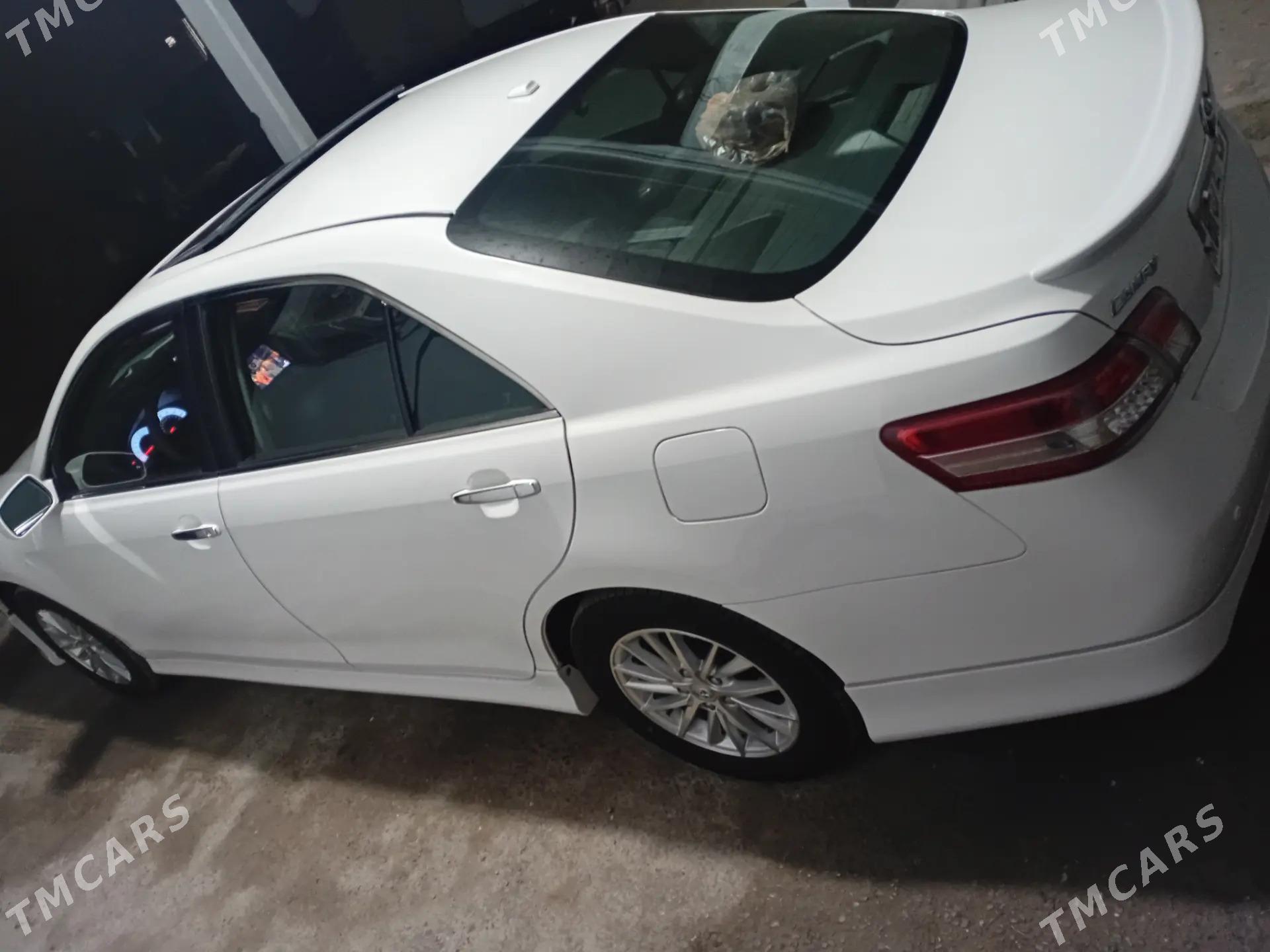 Toyota Camry 2011 - 250 000 TMT - Дянев - img 1