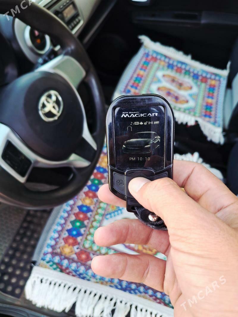 Toyota Yaris 2012 - 135 000 TMT - Дашогуз - img 7