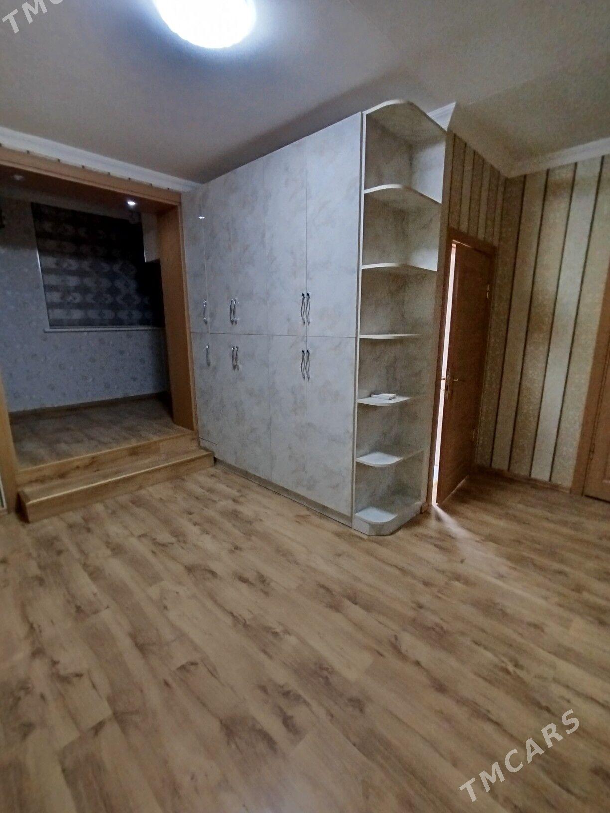 11 Mekrayon Aytakov - 11 mkr - img 1