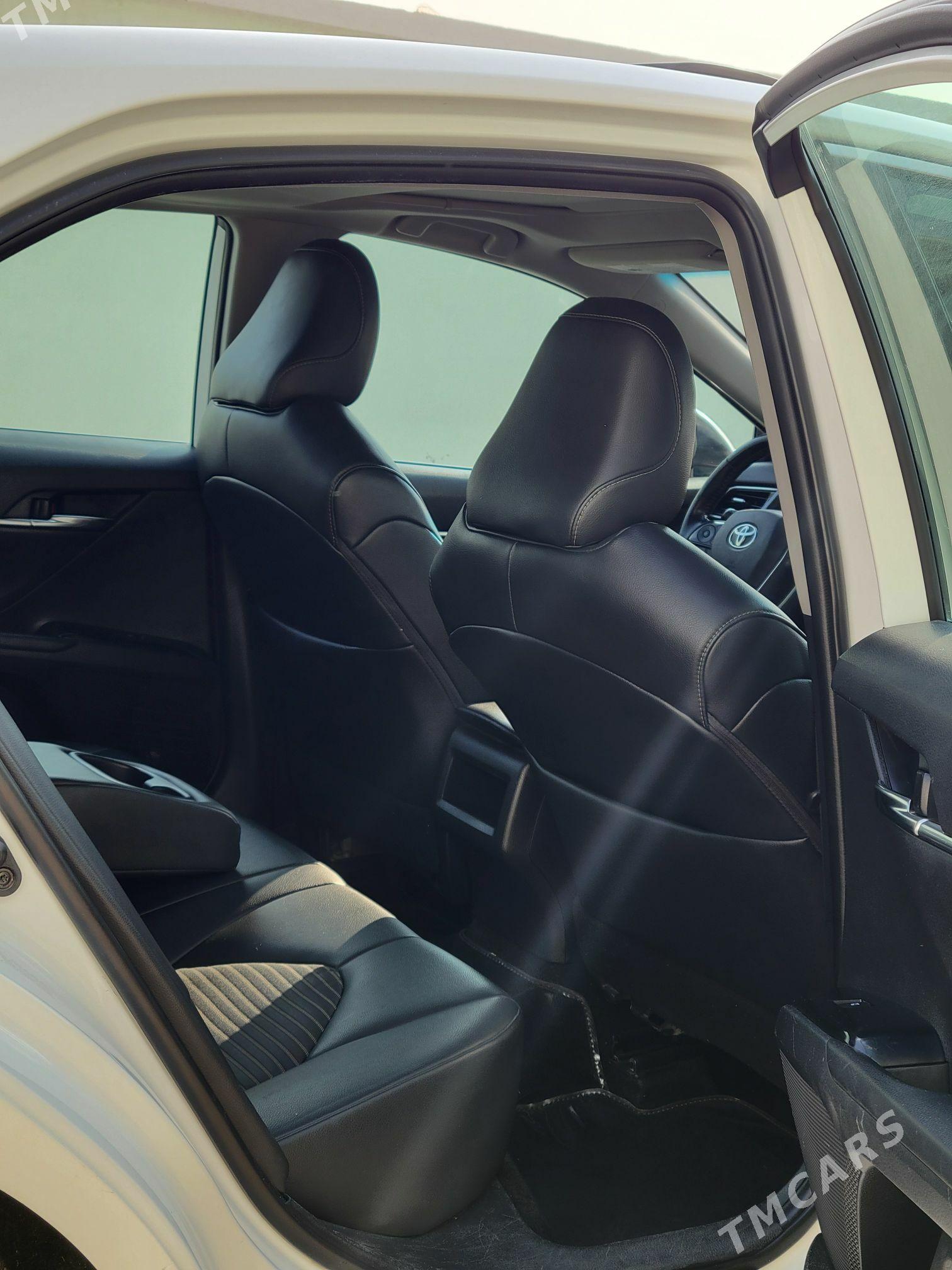 Toyota Camry 2019 - 289 000 TMT - Балканабат - img 10