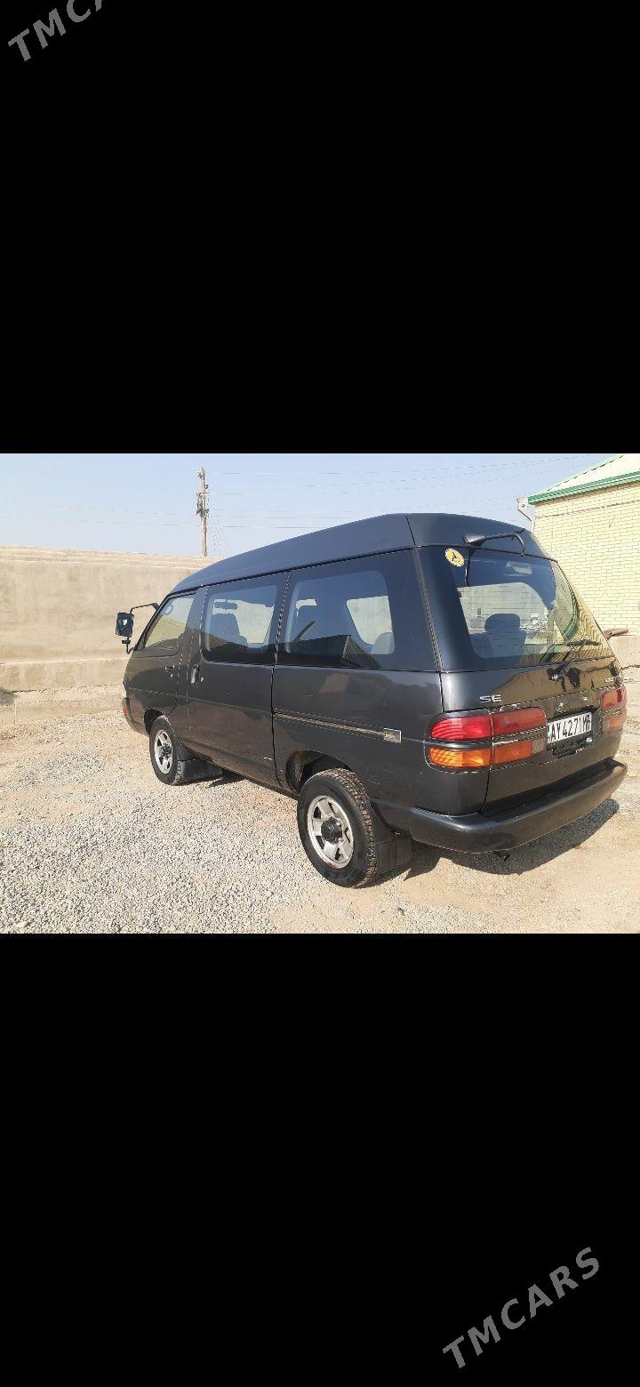Toyota Town Ace 1995 - 50 000 TMT - Мары - img 4