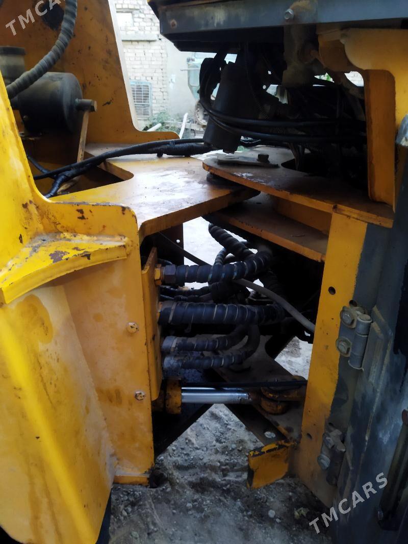 XCMG LW300F 2015 - 330 000 TMT - Кака - img 8