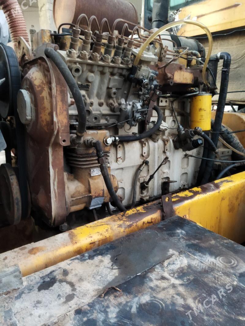 XCMG LW300F 2015 - 330 000 TMT - Кака - img 7