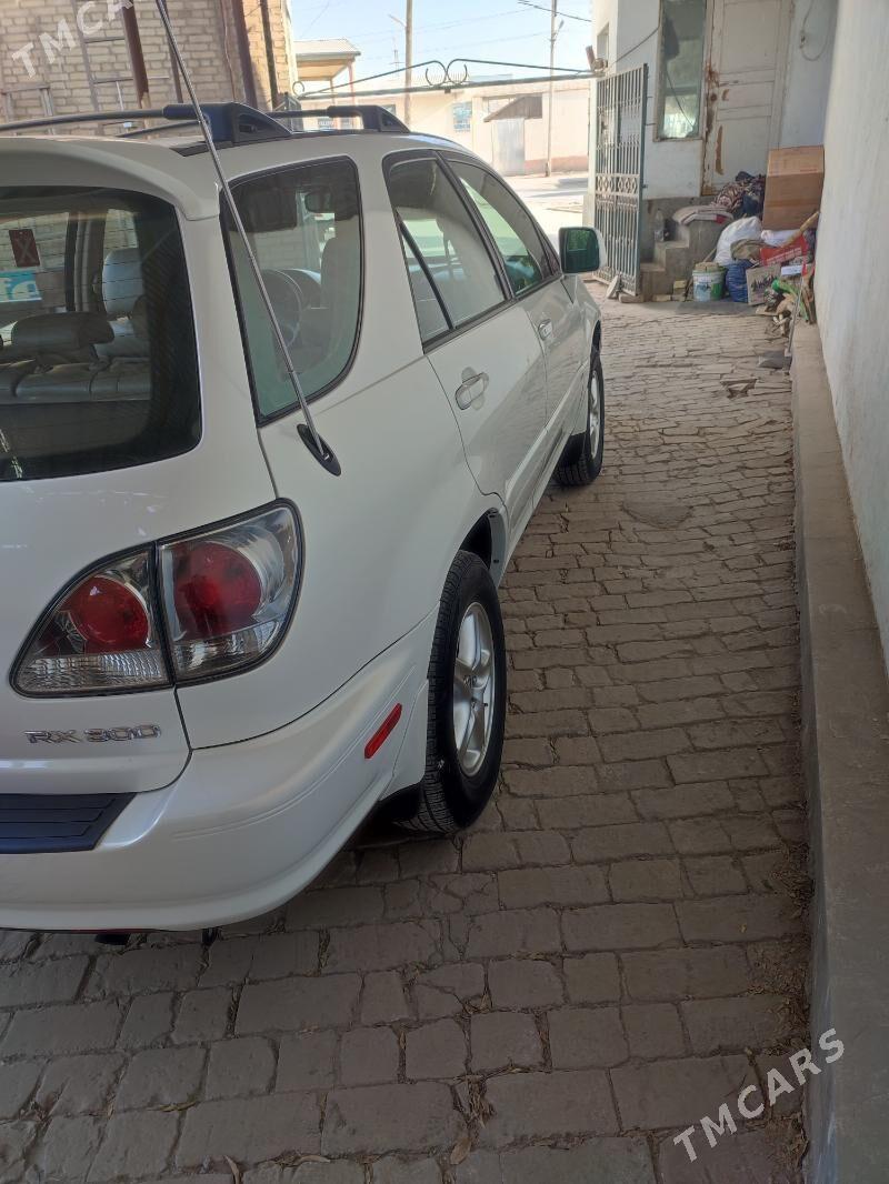 Lexus RX 300 2002 - 260 000 TMT - Kerki - img 5