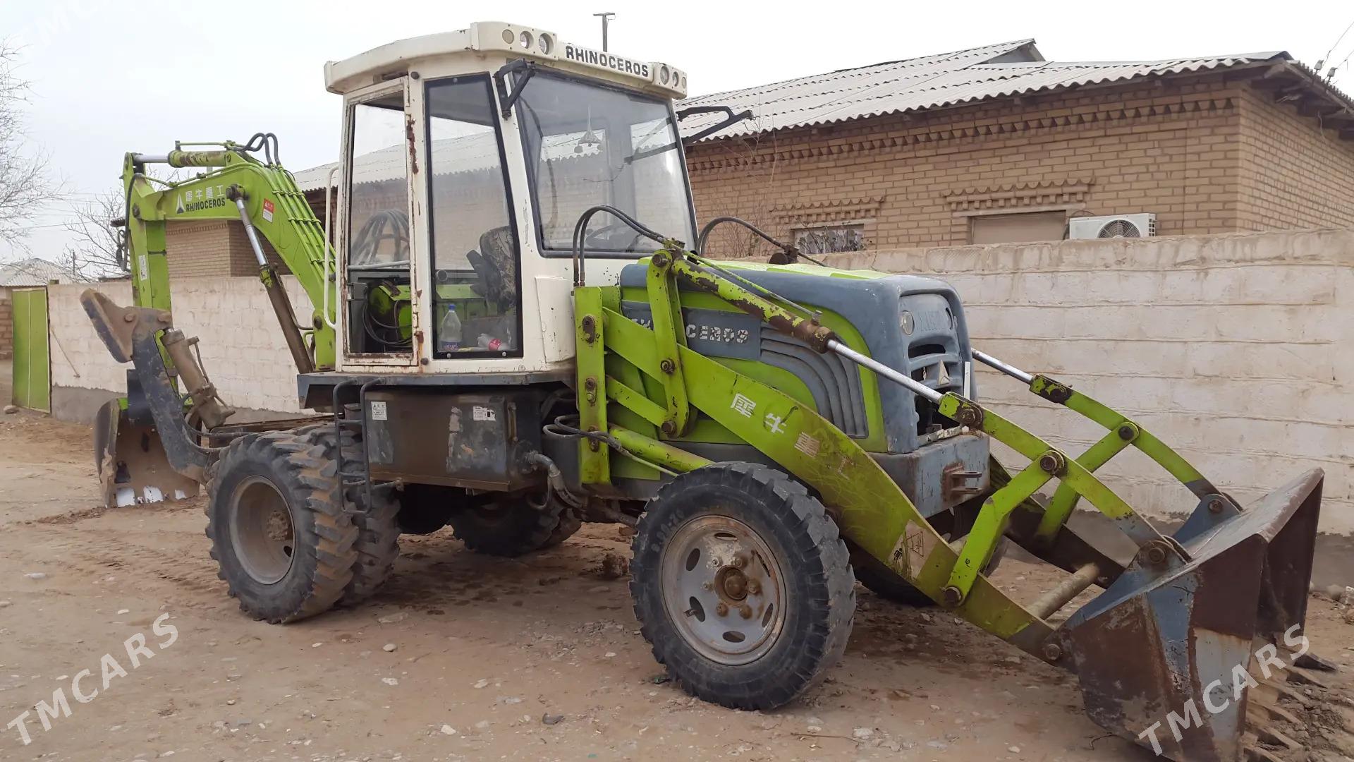 Mitsubishi Canter 2014 - 300 000 TMT - Ходжамбаз - img 4