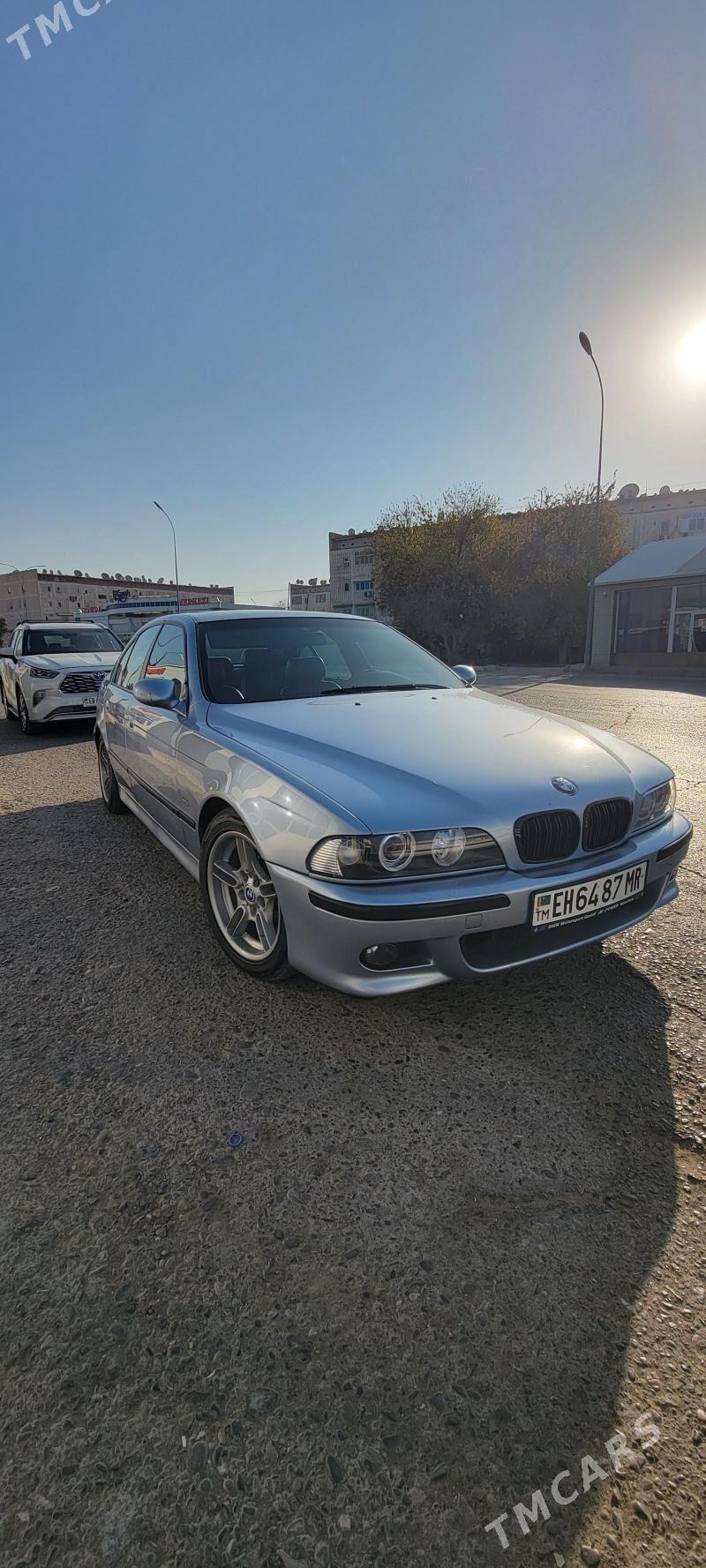 BMW E39 2002 - 120 000 TMT - Мары - img 2