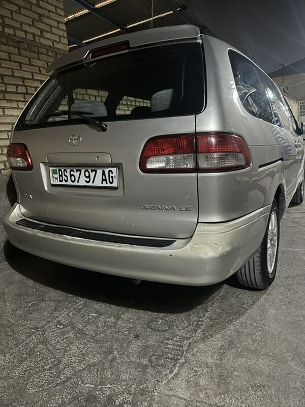 Toyota Sienna 2002 - 190 000 TMT - Ашхабад - img 9