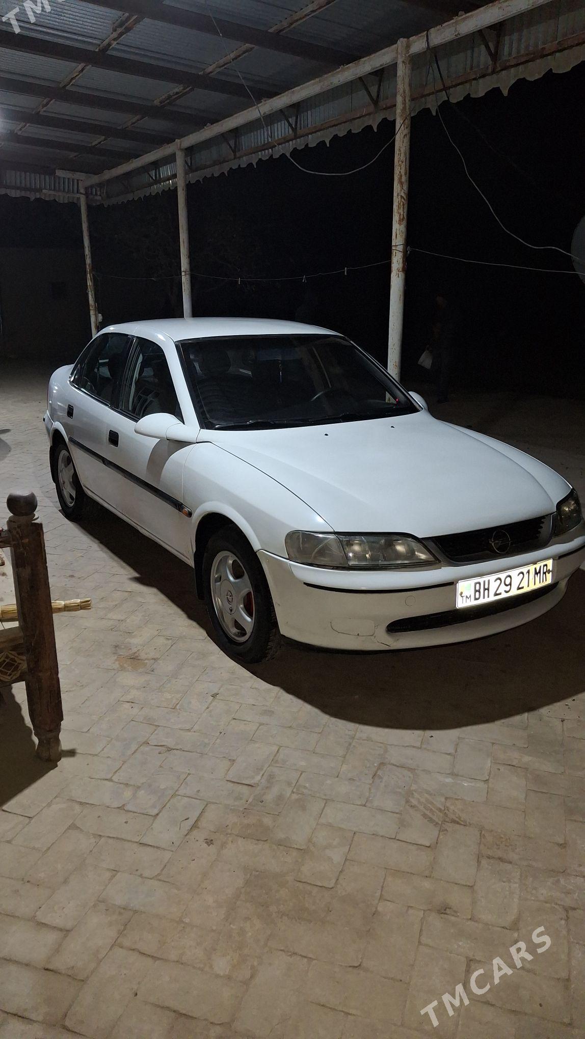 Opel Vectra 1998 - 50 000 TMT - Ёлётен - img 4