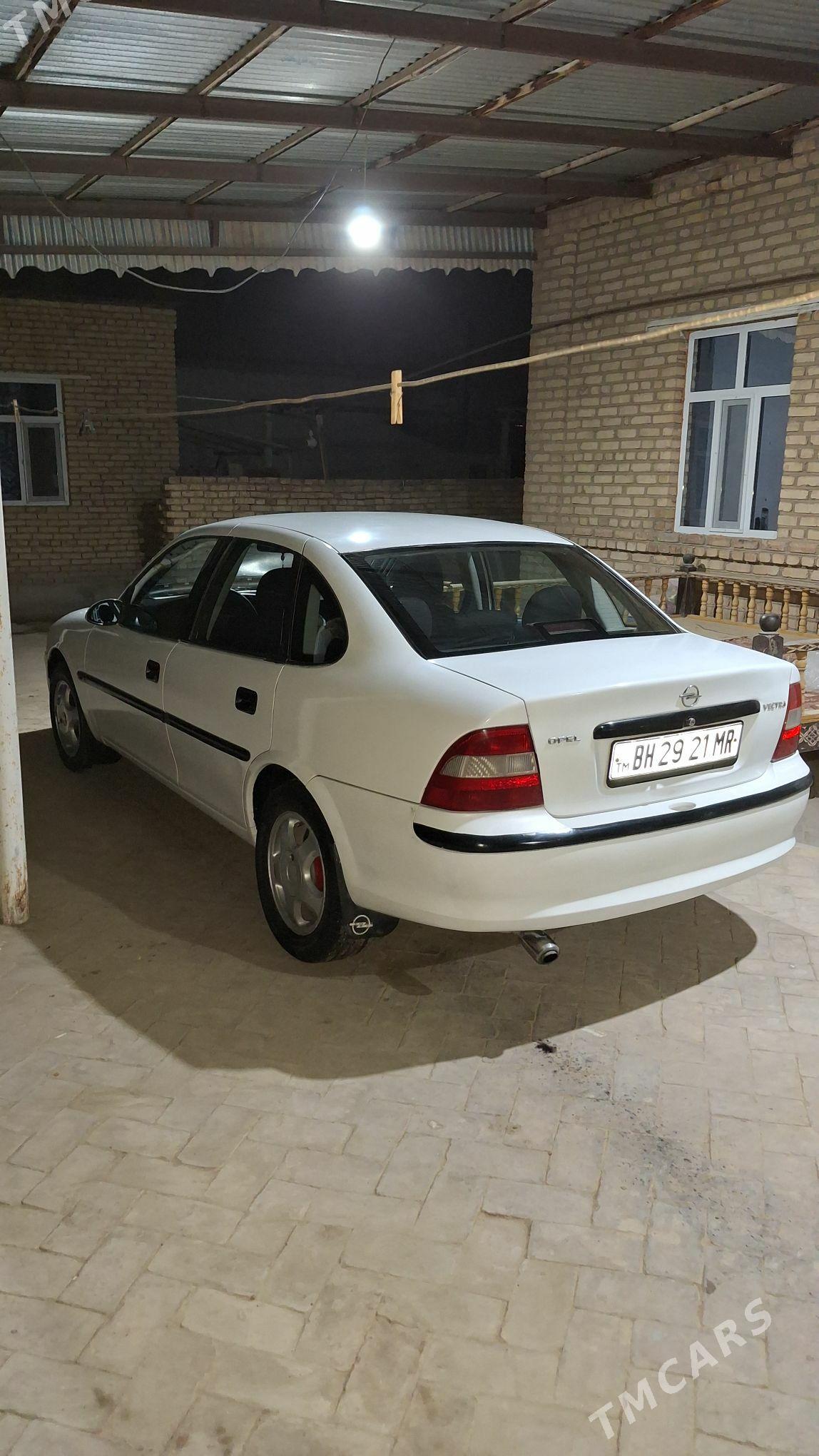 Opel Vectra 1998 - 50 000 TMT - Ёлётен - img 2